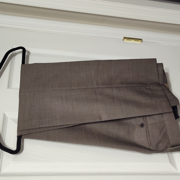 Banana Republic Monogram Brown PinDot Dress Pant 38W X 32L - Picture 5 of 6